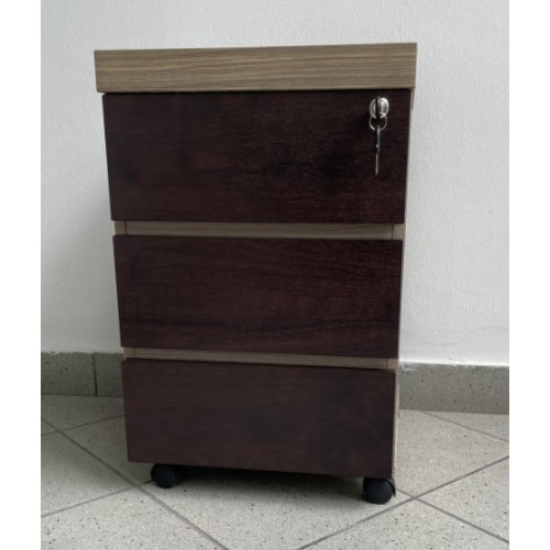 Storage Cabinets (Plastic/Metal/Wood)